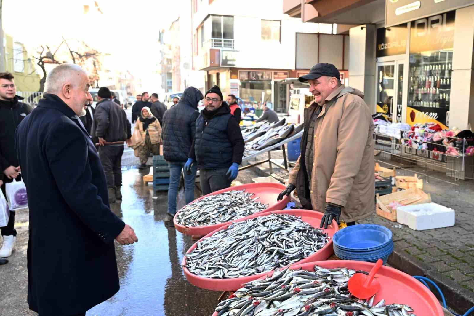 Başkan Başdeğirmen'e esnaftan destek