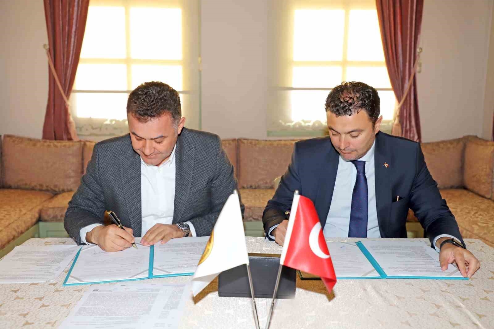 Başkan Yücel'den tarihi protokol