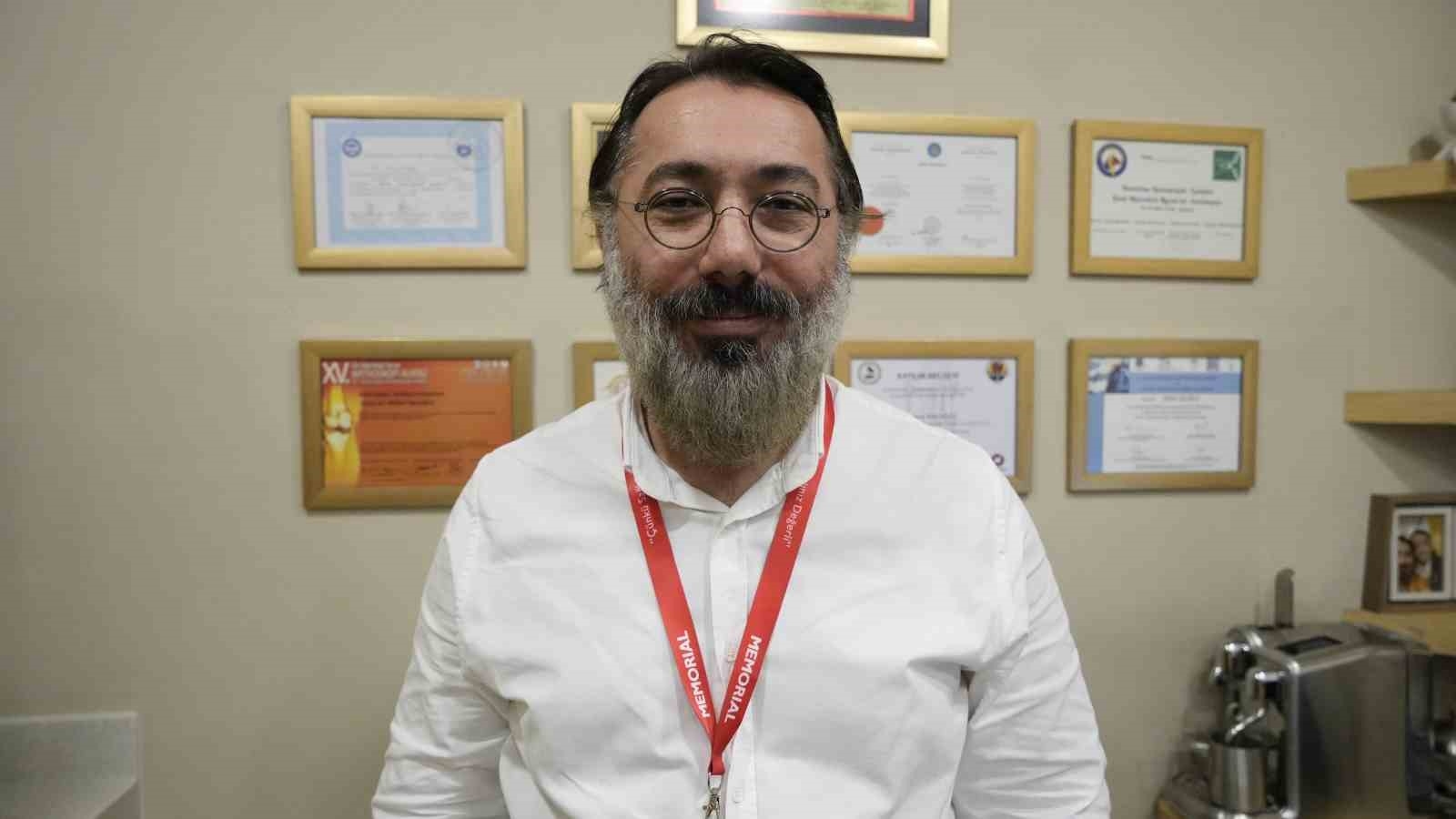 Diz ağrısı çekenlere 'robotik diz' ve 'kalça protezi' derman oluyor