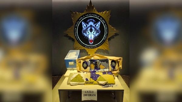 Durdurulan otomobilde 6 kilo skunk ele geçirildi; 1 tutuklama