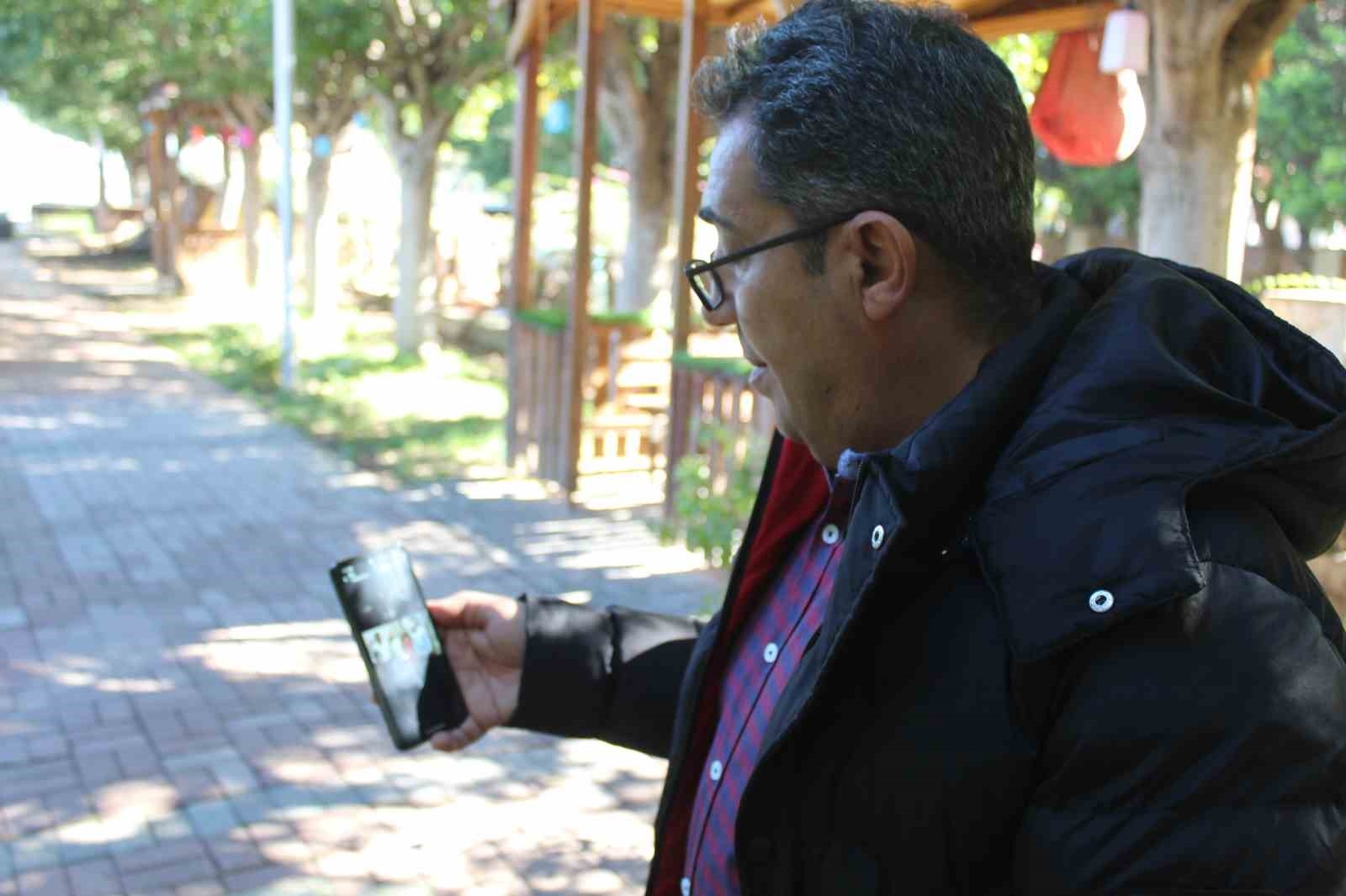 Hataylı depremzede Alanya'da hayata tutunmaya çalışıyor