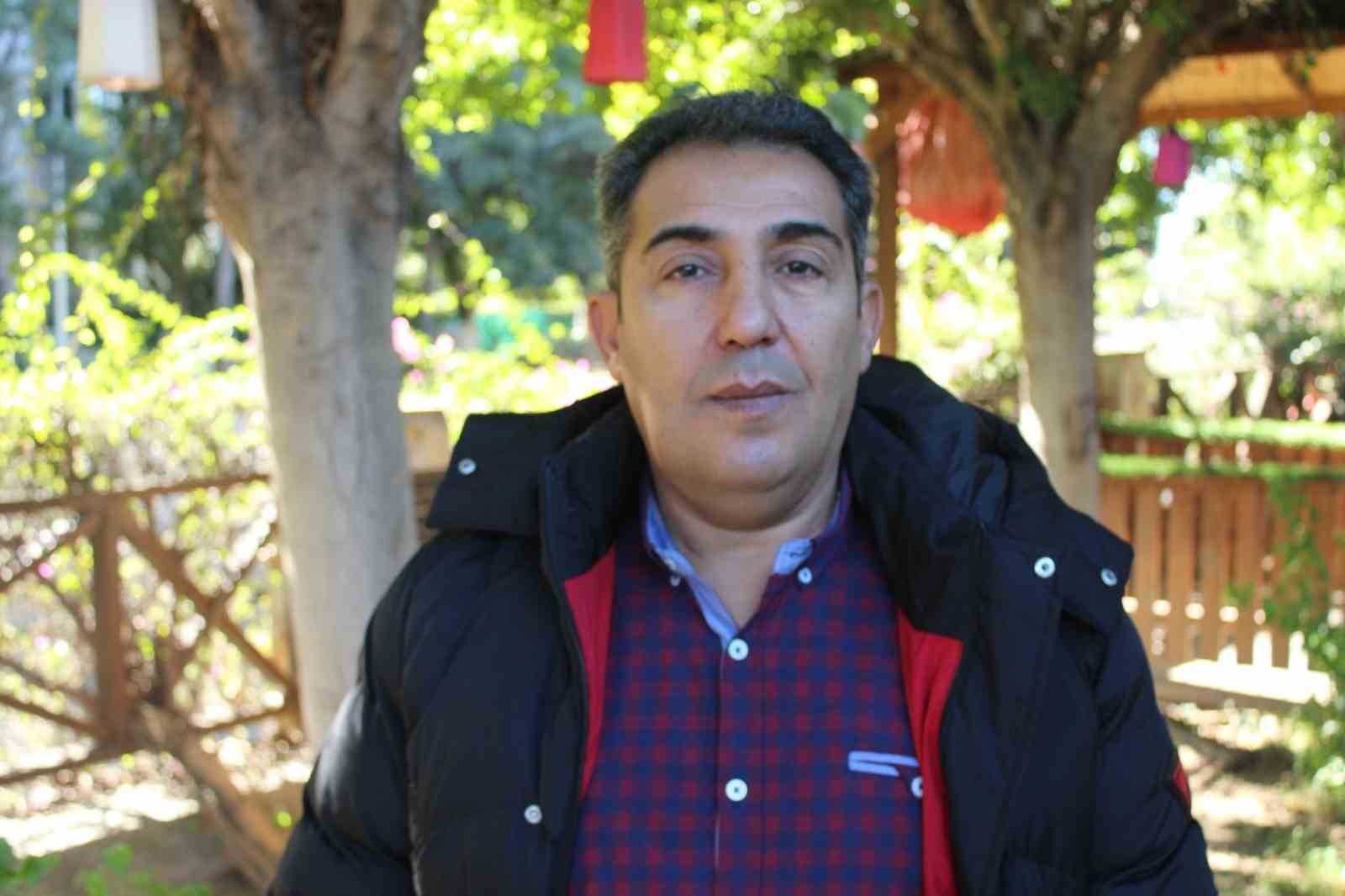 Hataylı depremzede Alanya'da hayata tutunmaya çalışıyor