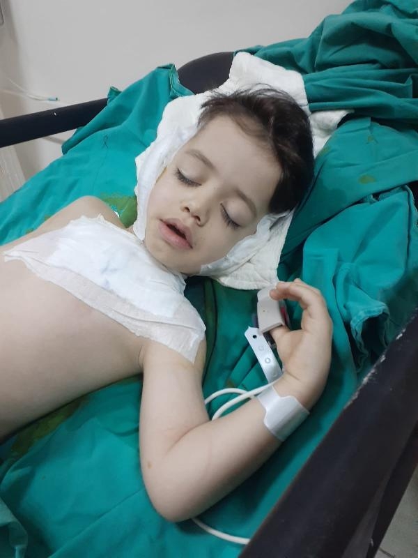 Kulağından ameliyat edilen Kaan'ın ailesinden yanlış tedavi iddiasıyla suç duyurusu