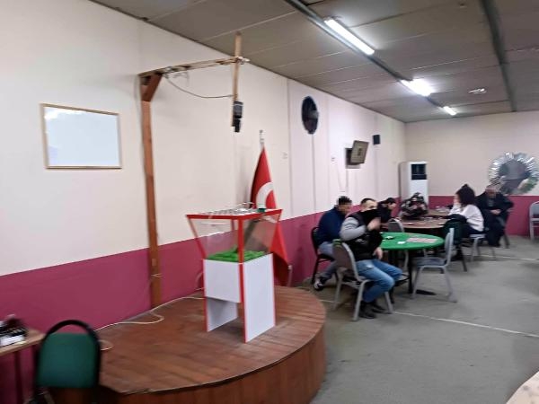 Kumar oynayanlara 809 bin TL ceza kesildi