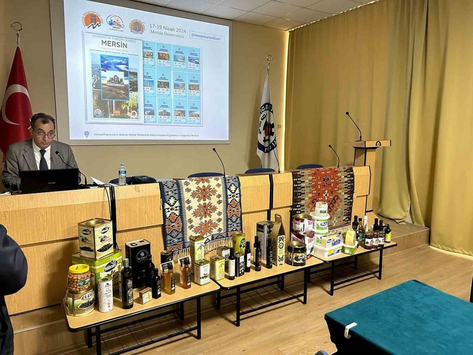 Mersin'de Turizm Fuarı toplantısı Mut'ta yapıldı