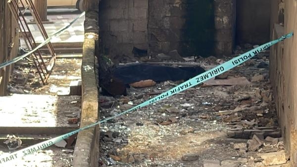 Metruk binada kadın cesedi bulundu