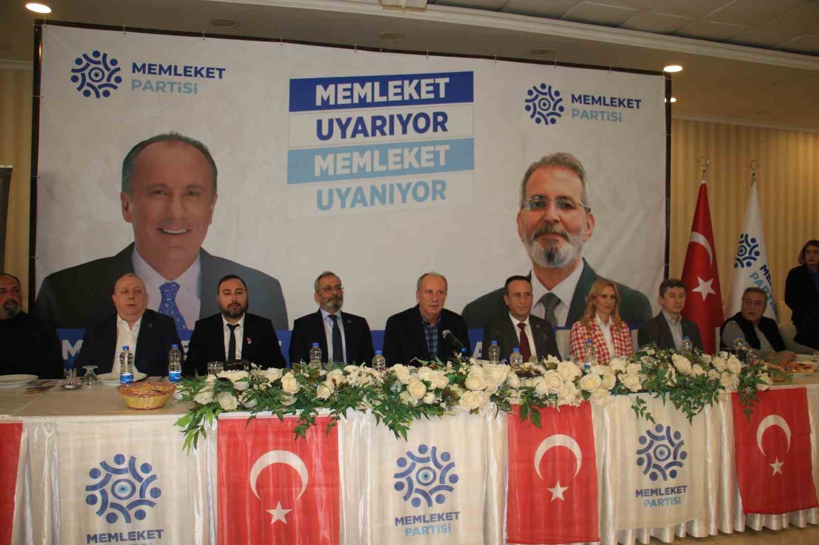 Muharrem İnce'den CHP'ye sert eleştiri: "FETÖ'yle PKK'yla 'yavşak' bir ilişki içinde olursan..."