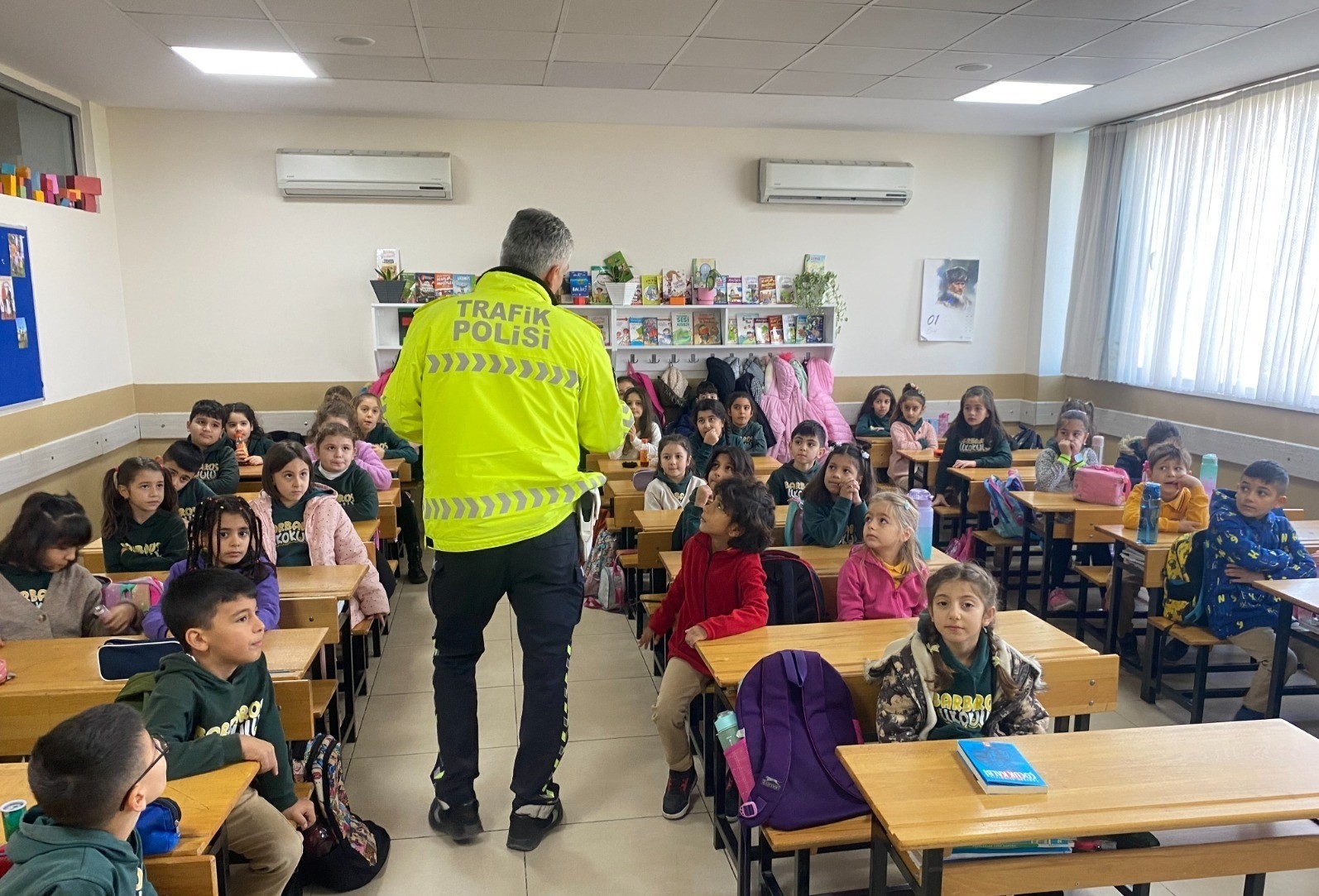 Öğrenci servis şoförleri bilgilendirildi