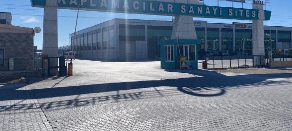 Tartıştığı iş arkadaşı balta ile öldürdü