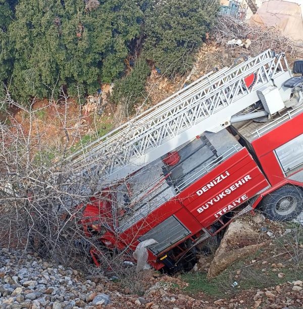 Tek yaşadığı evinde çıkan yangında öldü