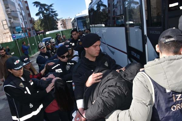 Yüksek kar vaadiyle vurgun iddiasında holding sahibi ve eşinin de bulunduğu 27 kişiye tutuklama