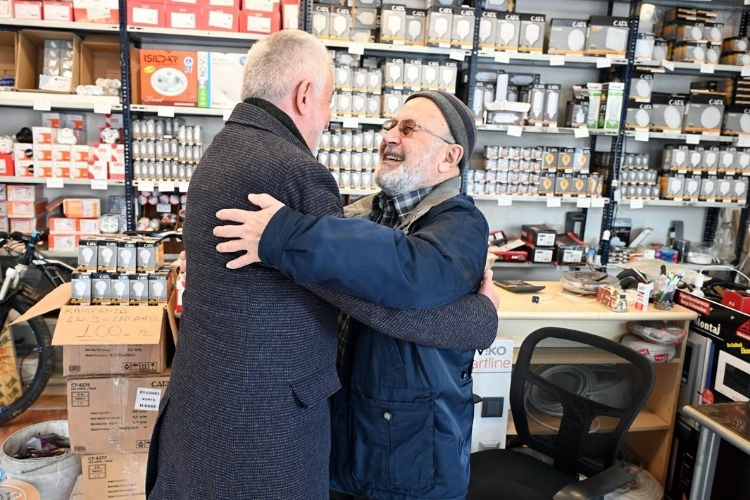 Başdeğirmen'e esnaf desteği