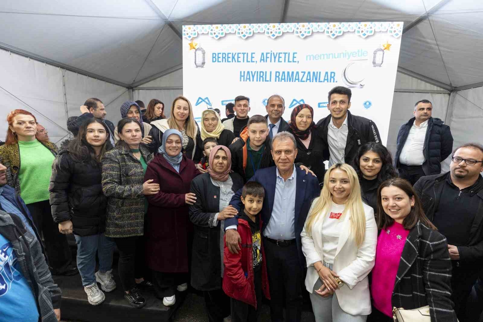 Başkan Seçer, Gülnar'da yeni dönem projelerini anlattı