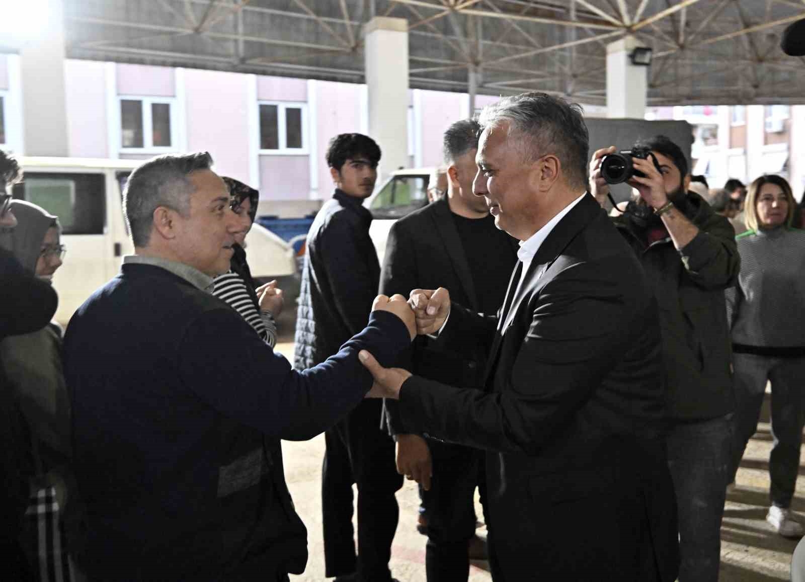 Başkan Uysal: "Muratpaşa'da herkes eşit"