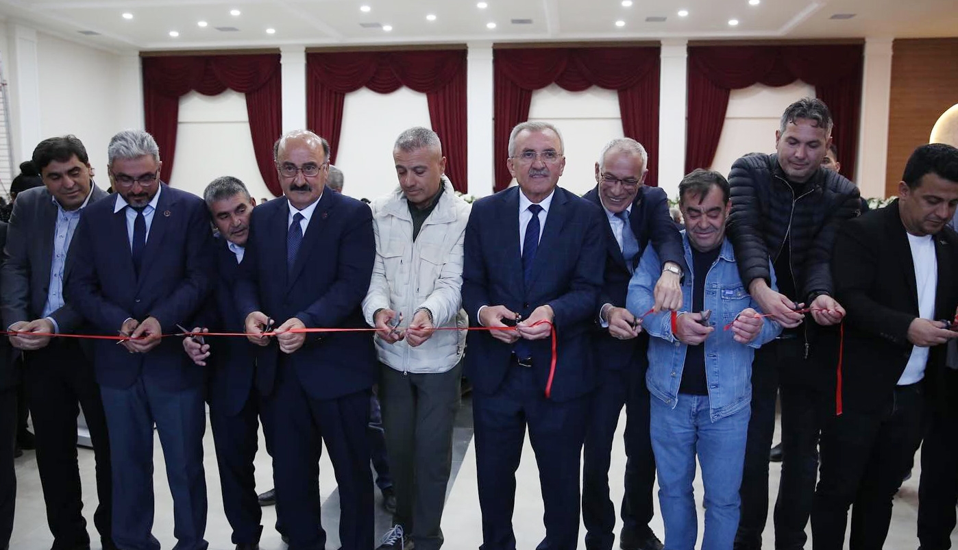 Kadriye'ye düğün ve konferans salonu