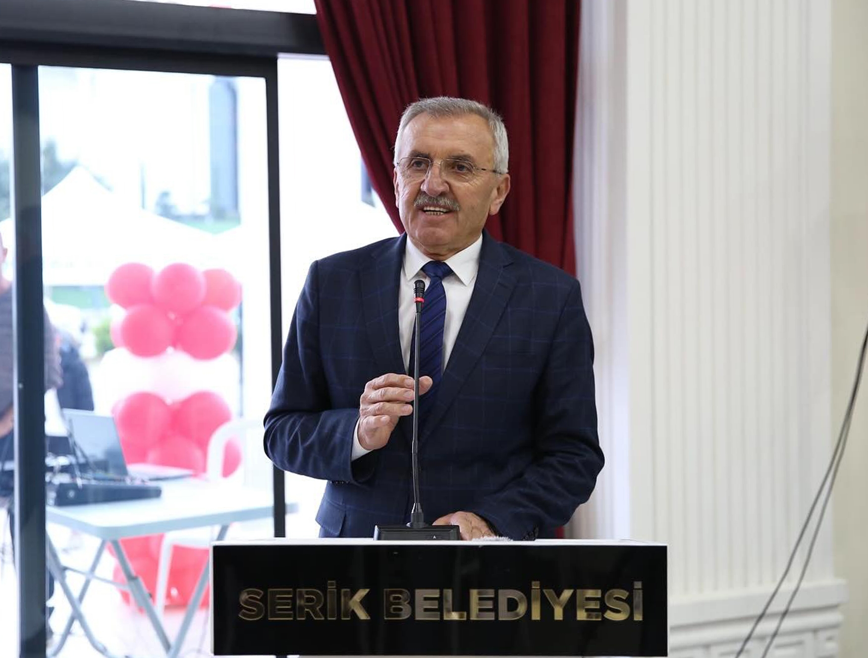 Kadriye'ye düğün ve konferans salonu