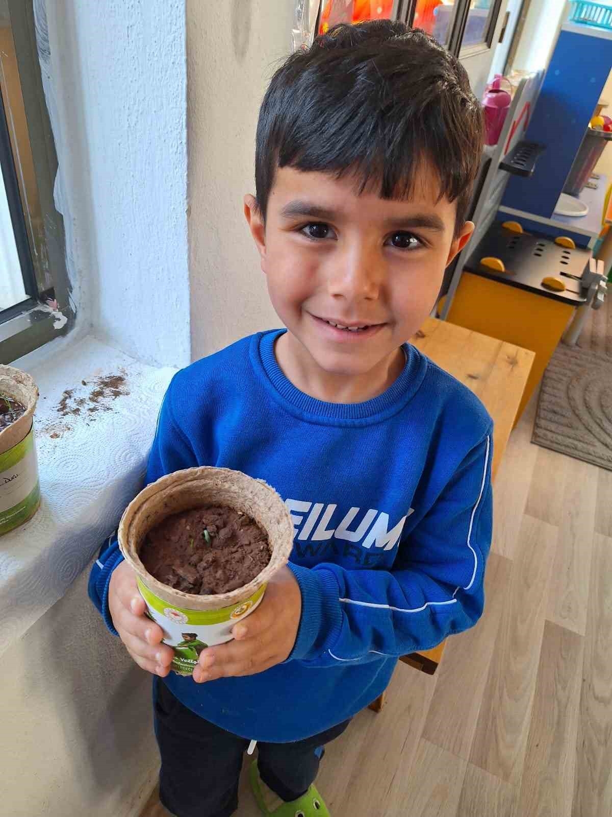 Öğrenciler yetişdikleri fidanları 21 Mart'ta toprakla buluşturacak