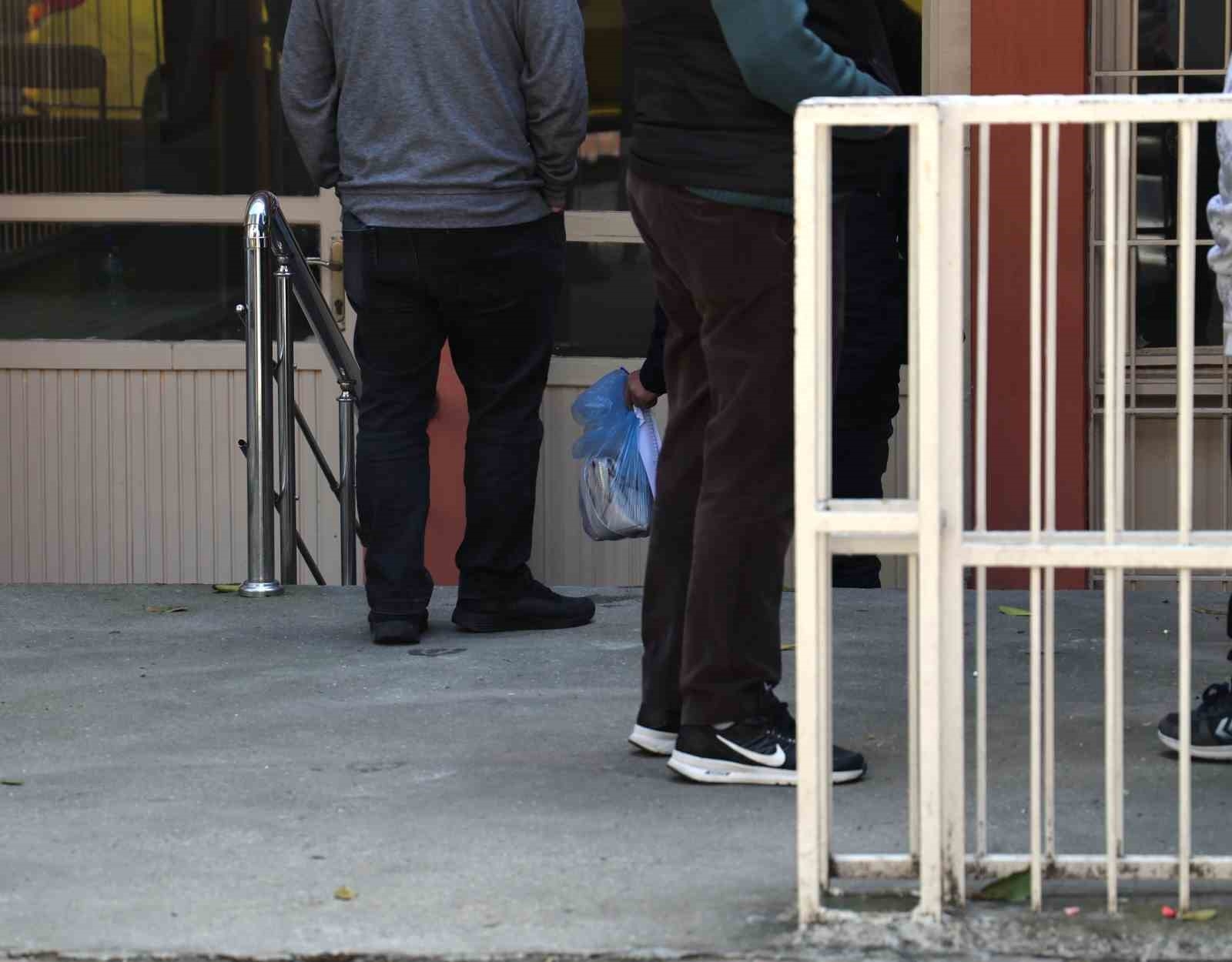Öldürülen doktor, ölüme göz göre göre gitmiş