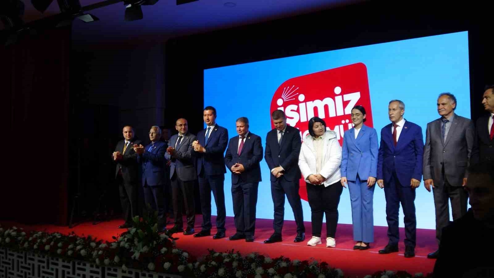 Özgür Özel, Burdur'da Proje ve Aday Tanıtım Toplantısı'na katıldı