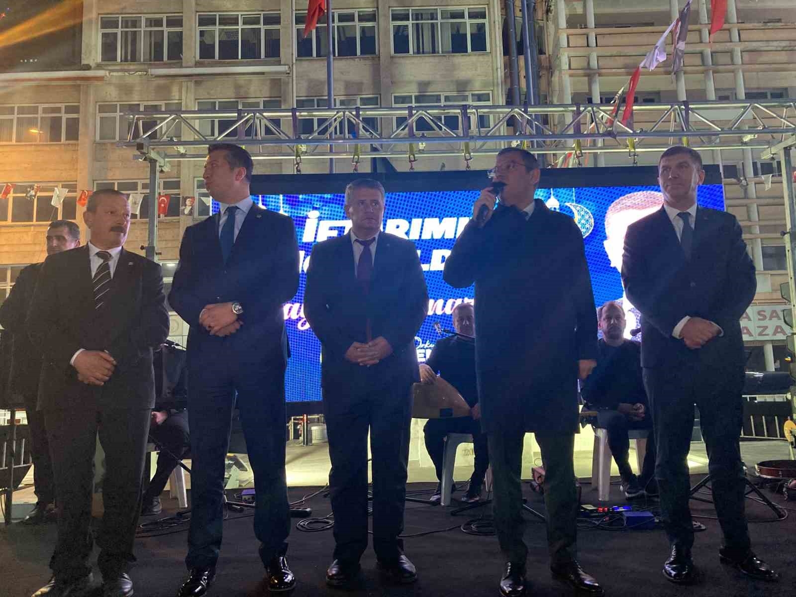 Özgür Özel: "İsrail'in devlet terörü sona ersin"