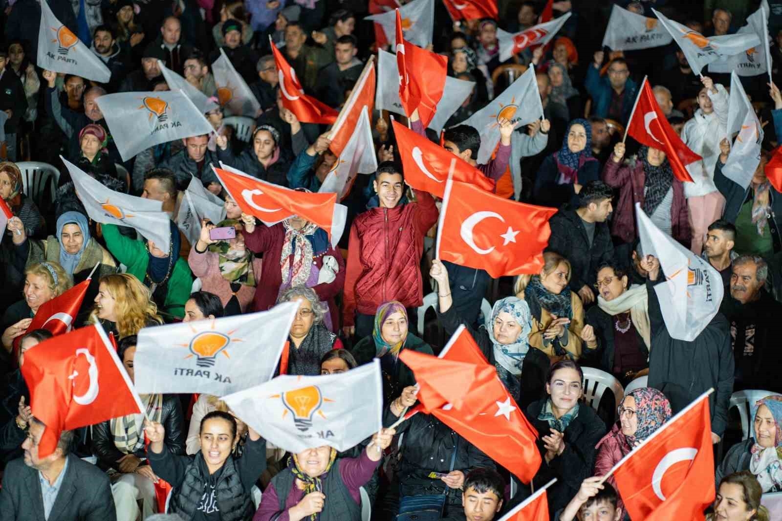 Soydan: "Kiraya milyonlarca lira harcayan belediye mi kira yardımı yapacak?"