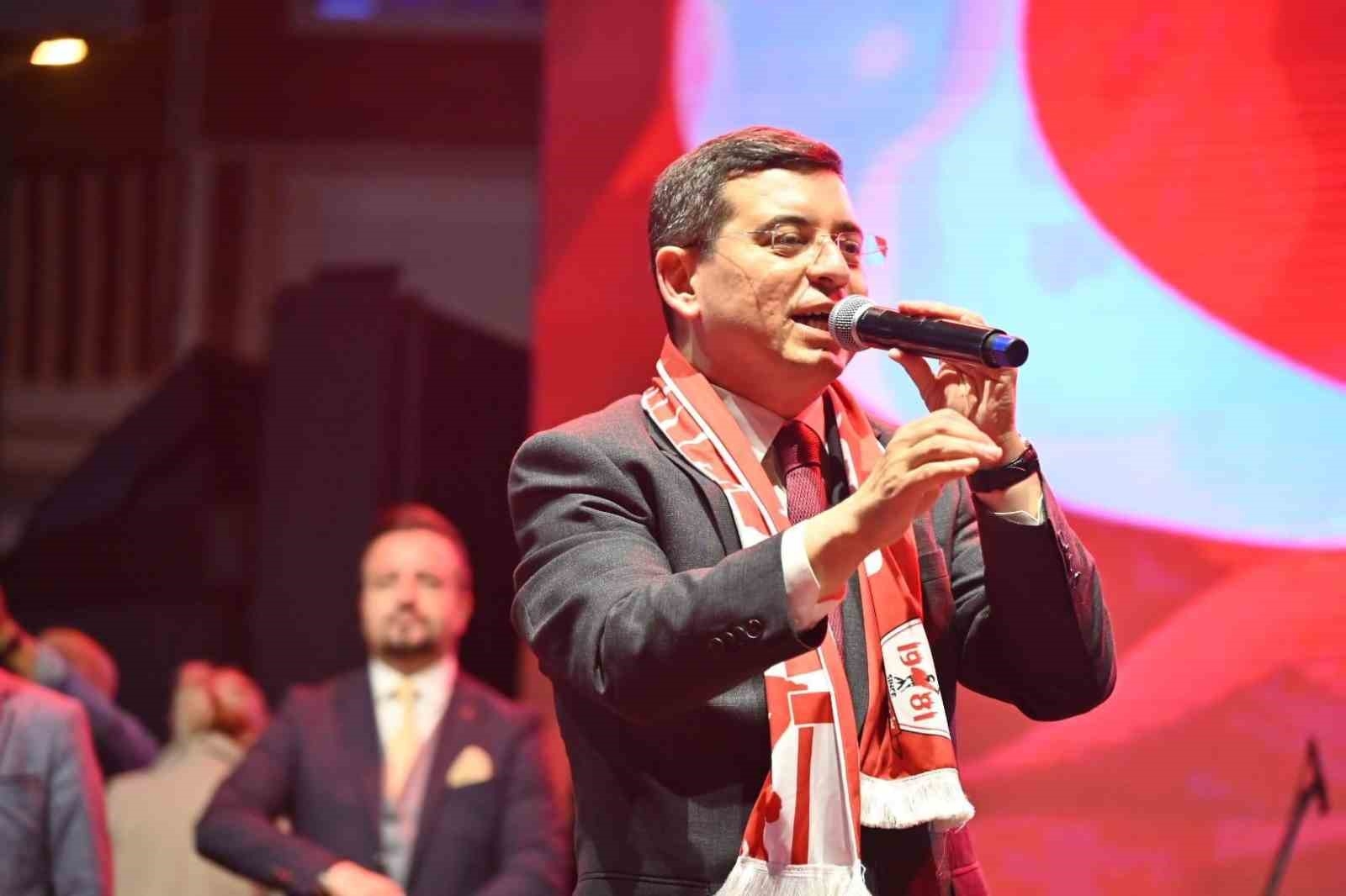 Tütüncü: "Antalya'ya hizmet damgası vuracağız"