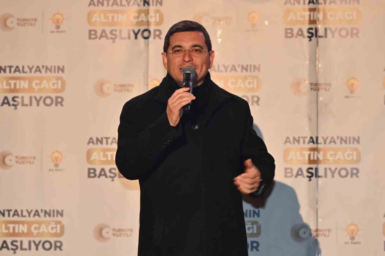 Tütüncü: "Döşemealtı lojistik merkezleriyle ünlenecek"
