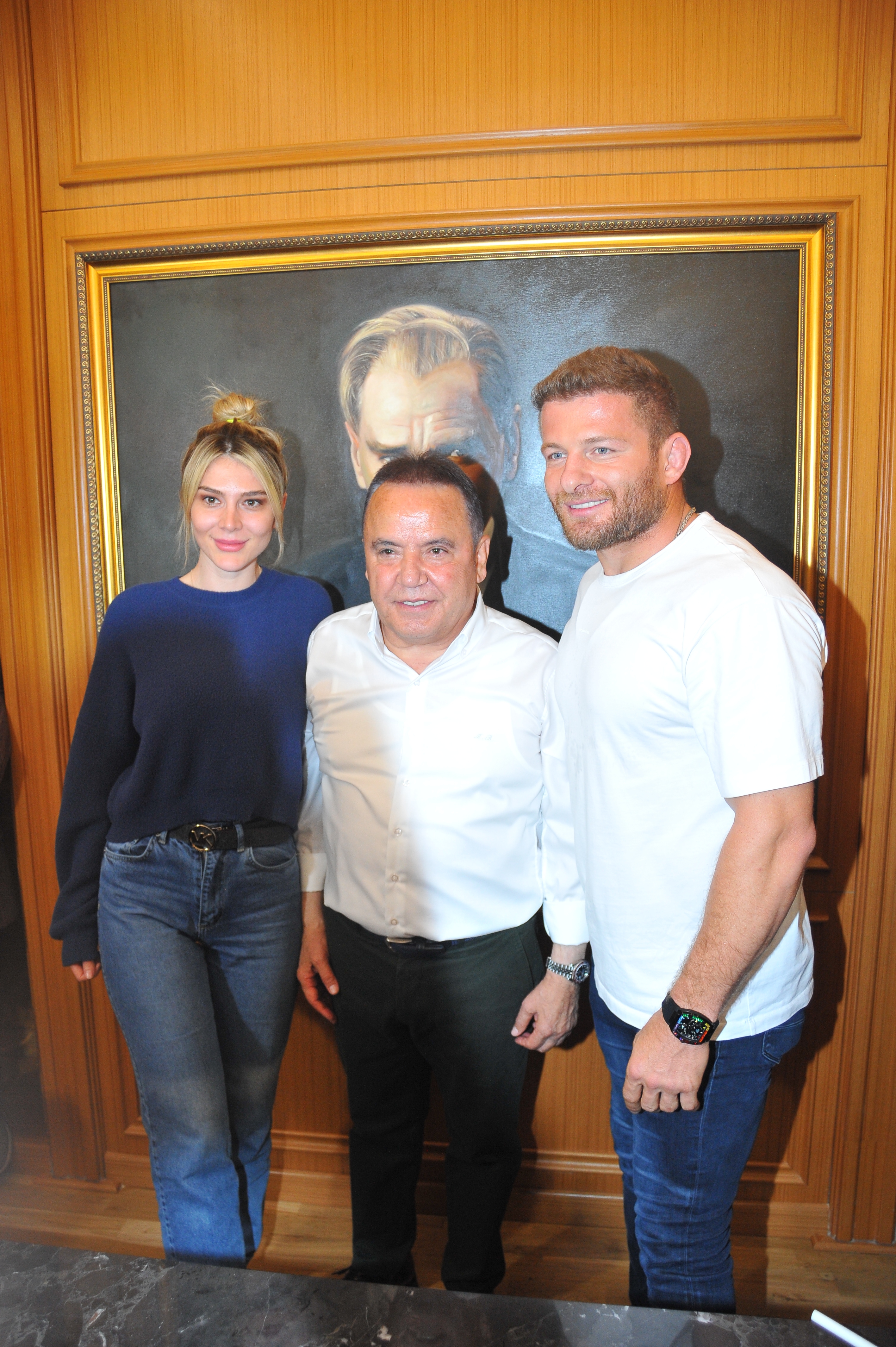 İsmail ve İlayda Böcek ile birlikte