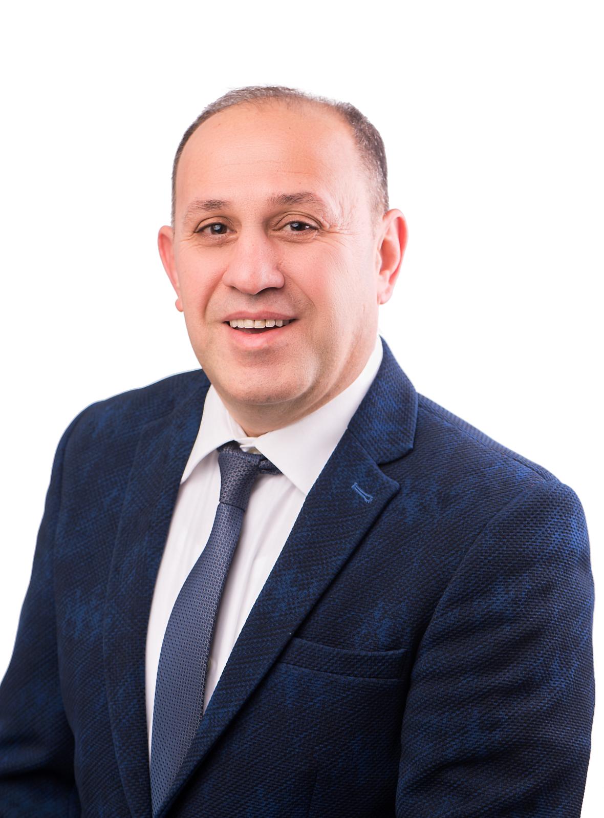 Bakaç: 'Çiçek israf değildir'