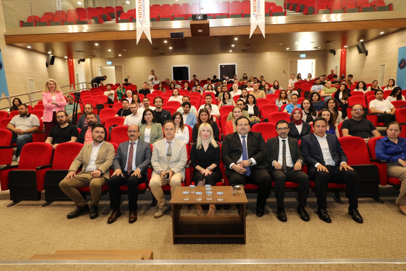Akdeniz Üniversitesi'nde Yapay Zeka ve Oyun Teknolojileri Programı Düzenlendi