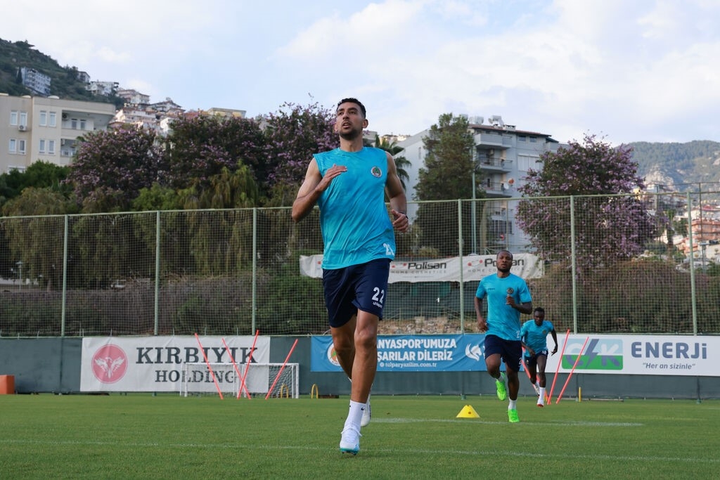 Alanyaspor, Galatasaray maçı hazırlıklarını tamamladı
