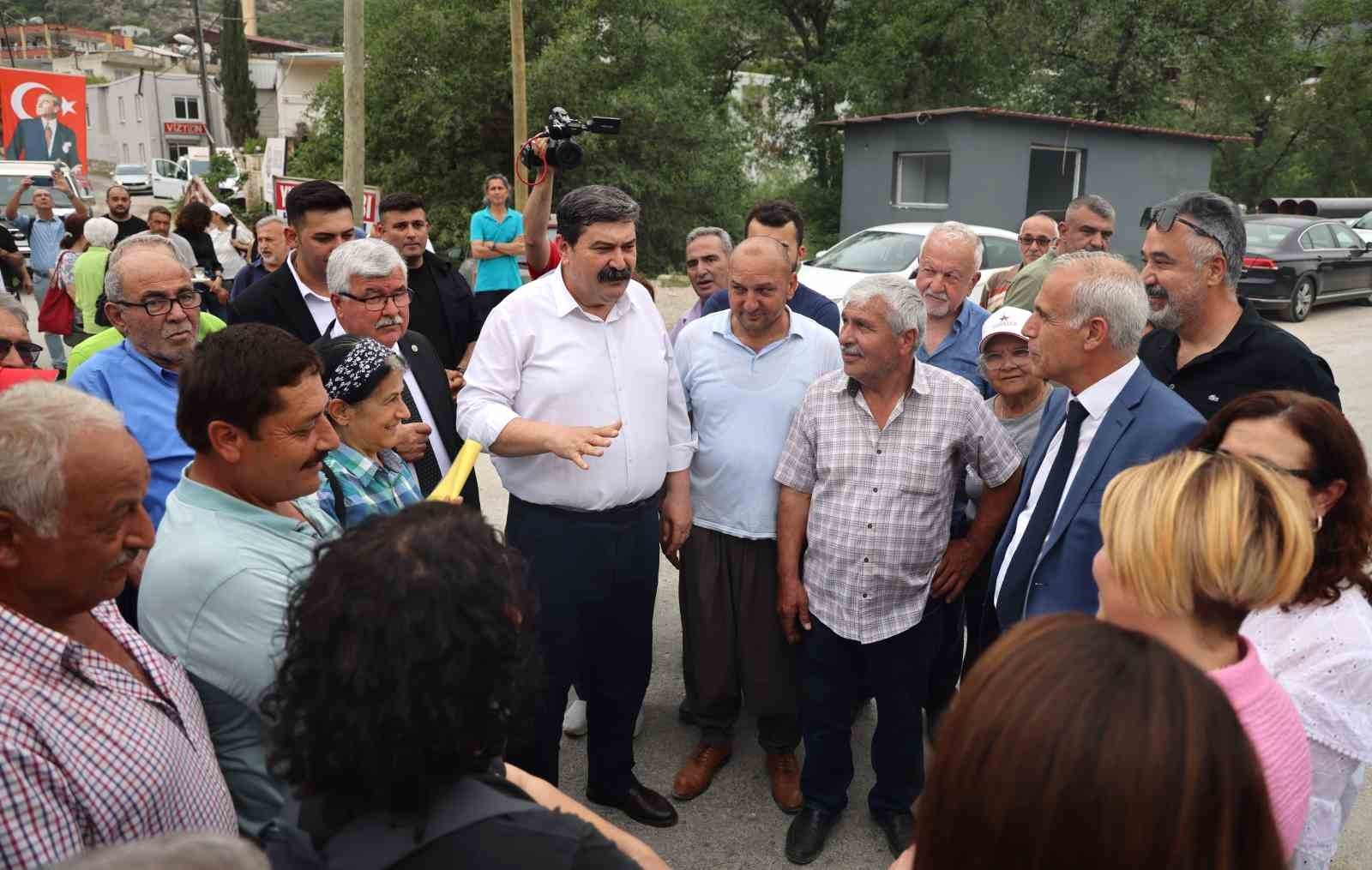 Belediye Başkanı taş ocağı eylemine katıldı