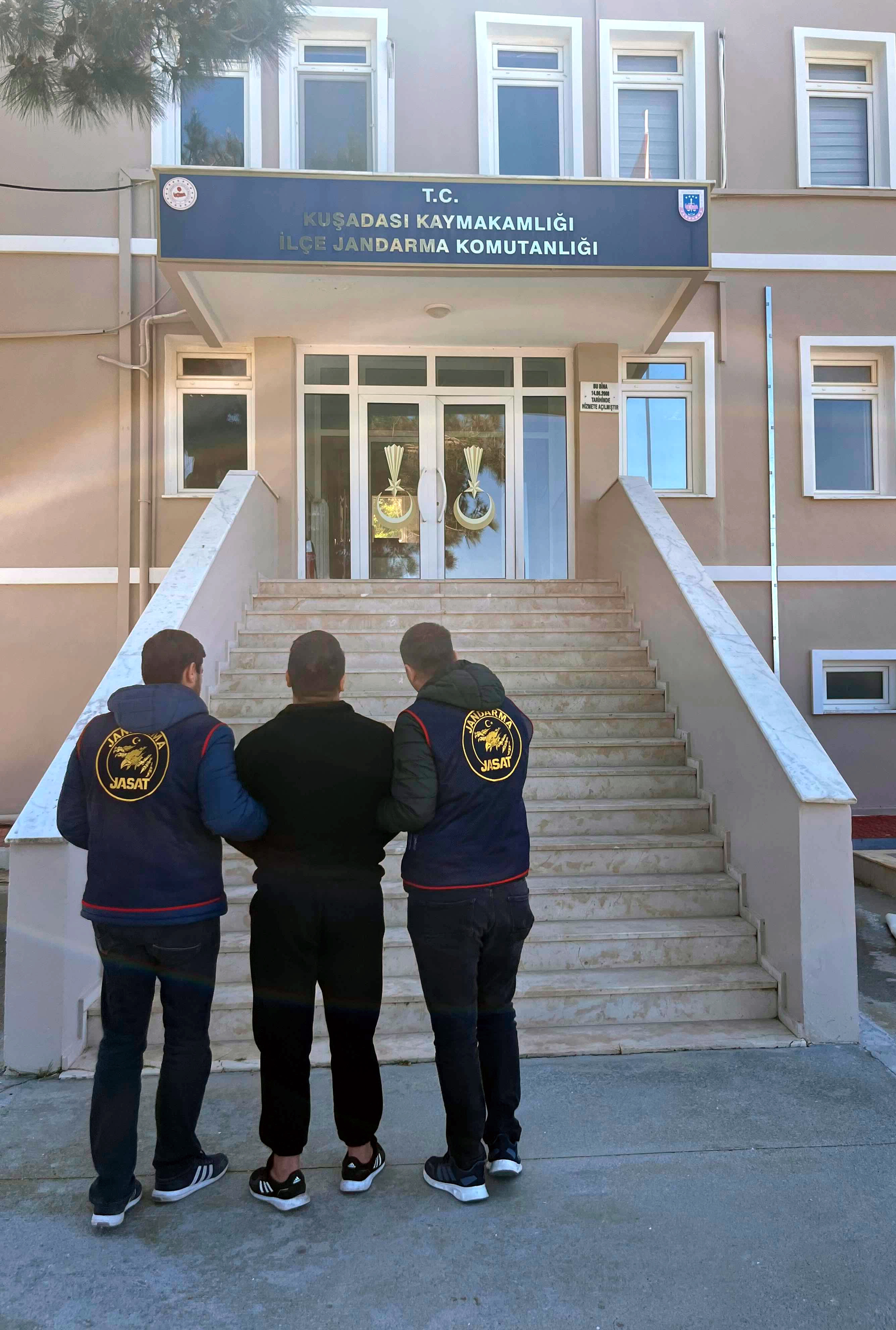 Burdur'da aranan 13 hükümlü yakalandı