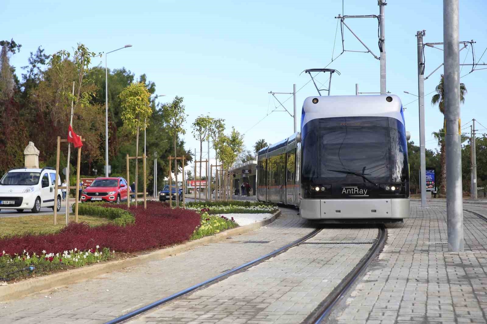 Büyükşehir'e ait toplu ulaşım araçları 1 Mayıs'ta ücretsiz