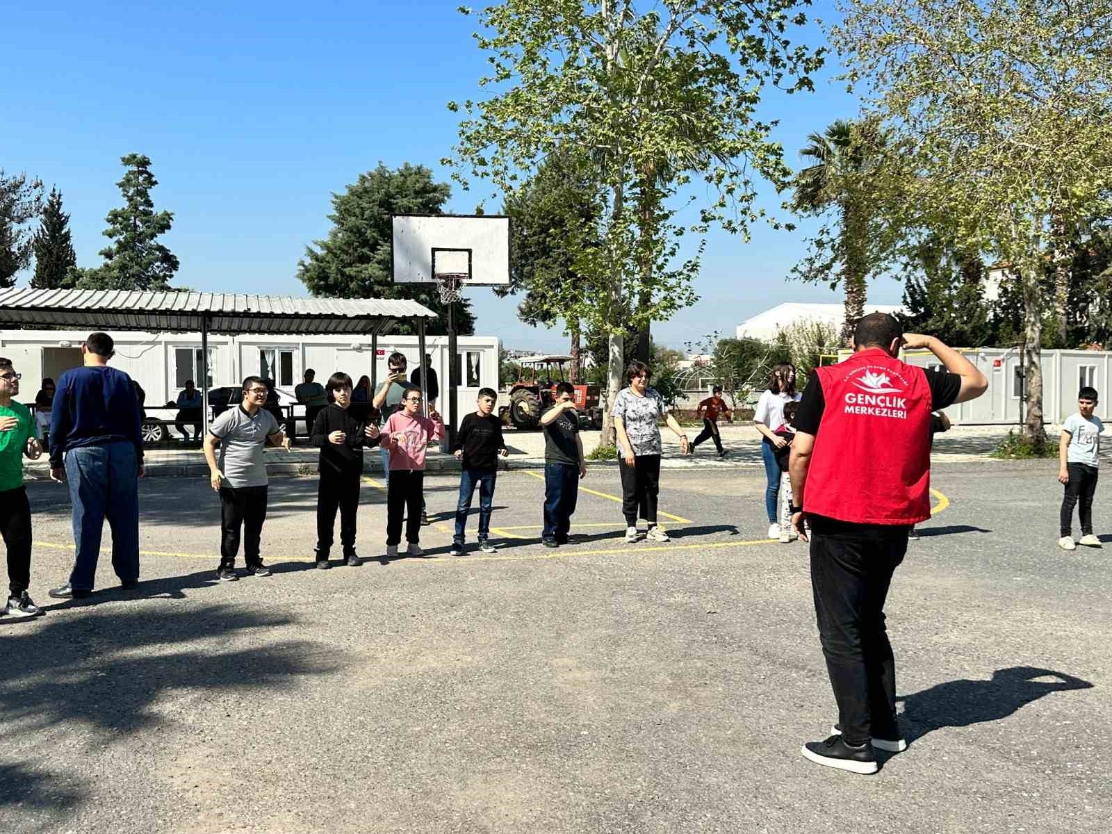 Dörtyol'da otizmli çocuklara etkinlik yapıldı