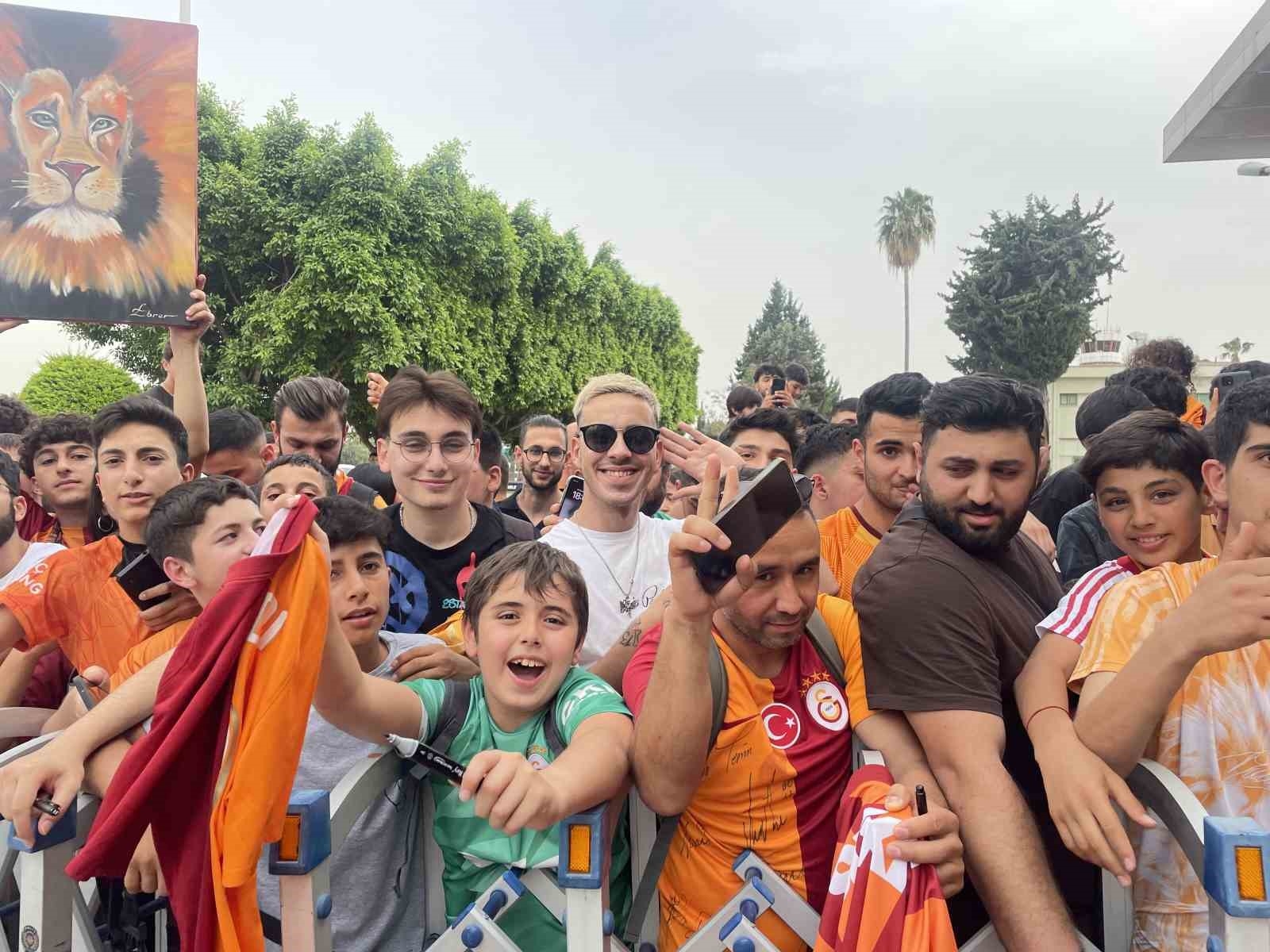 Galatasaray, Adana'ya geldi