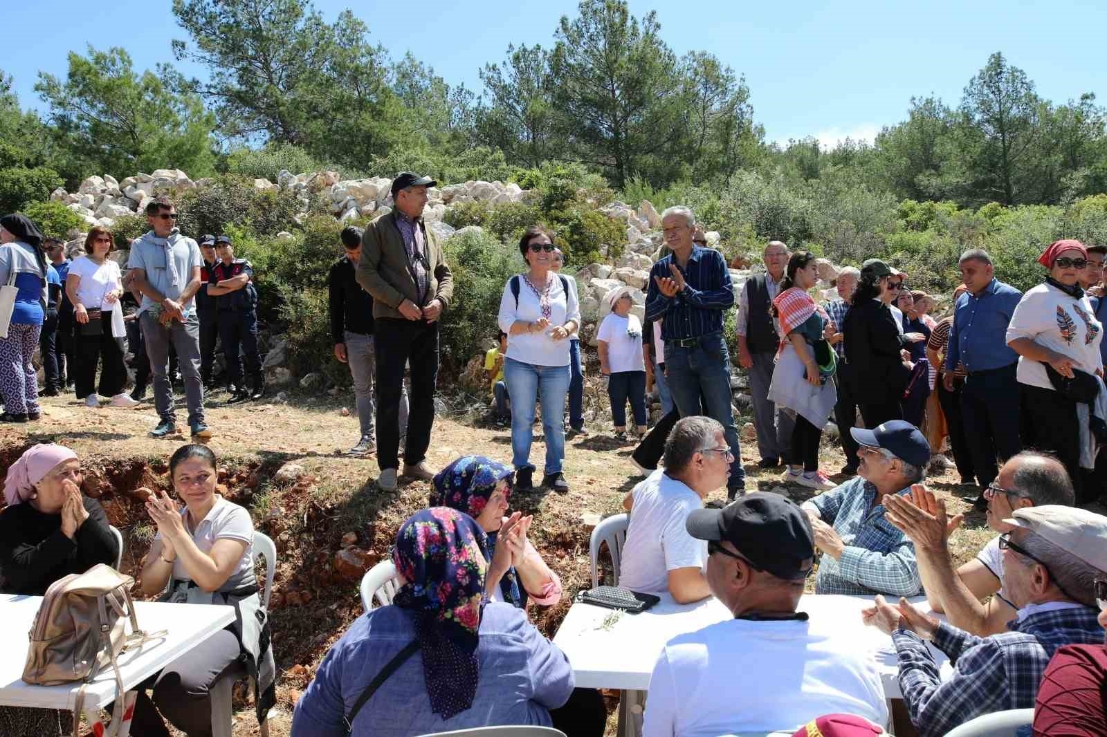 Kaş'ta Likya Su Yolu Yürüyüşü ve Patara Yörük Göçü düzenlendi