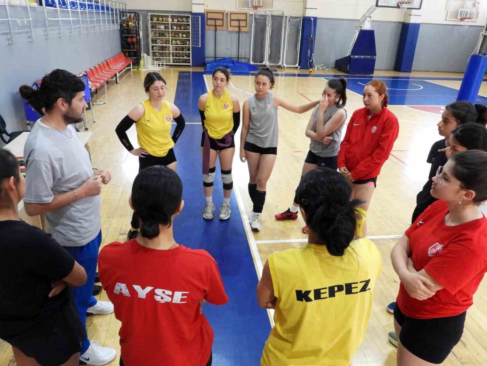Kepez'in File Sultanları finallere hazır