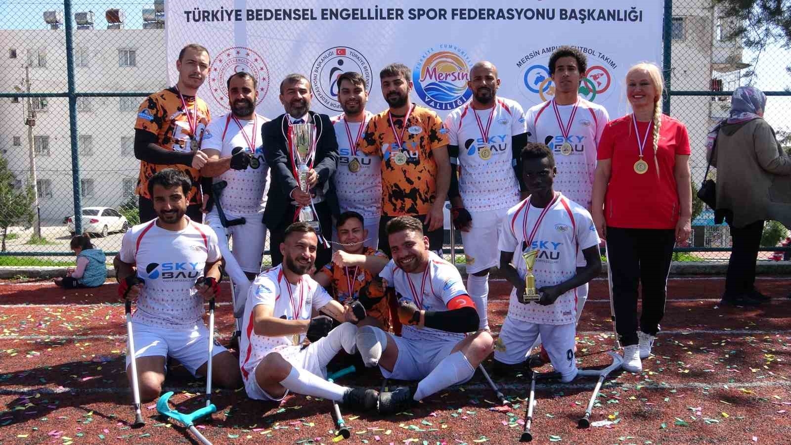 Mersin takımı Ampute Futbol Ligi'nde şampiyon olarak Süper Lig'e çıktı
