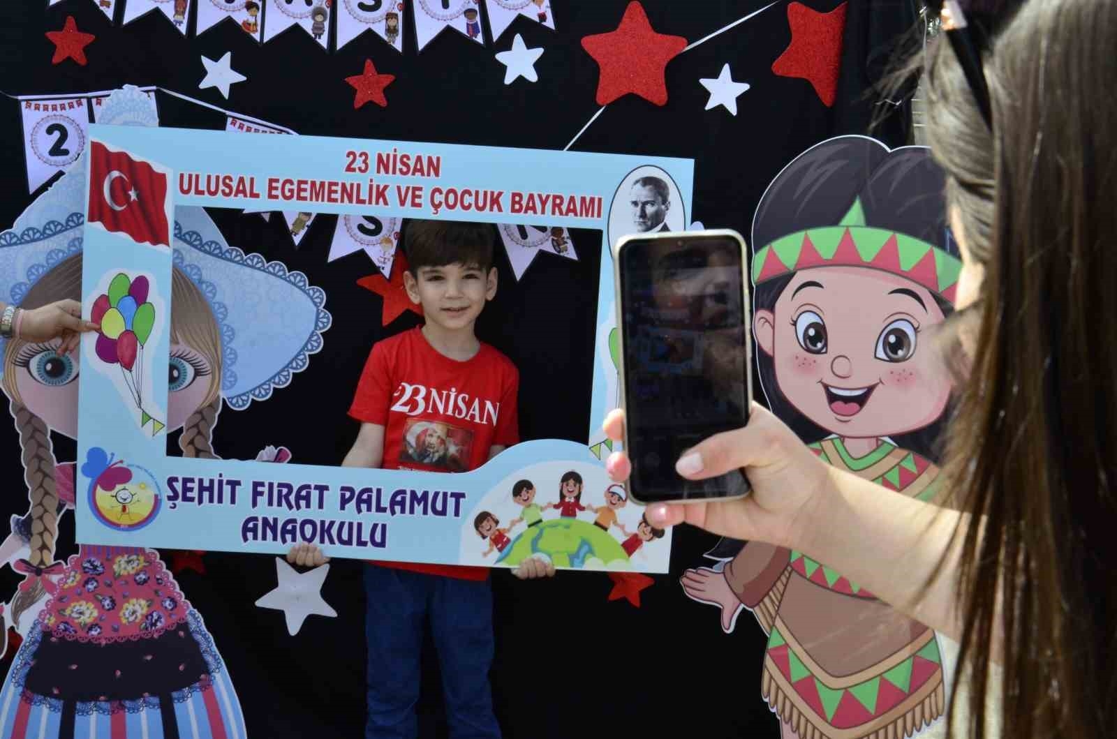 Mersin'de 23 Nisan kutlandı