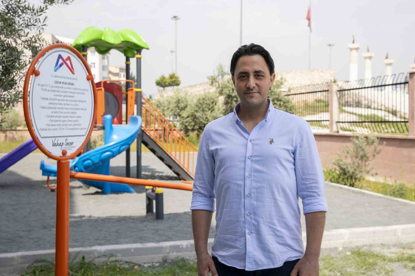 Okul ve mahallelere çocuk oyun grupları kurdu