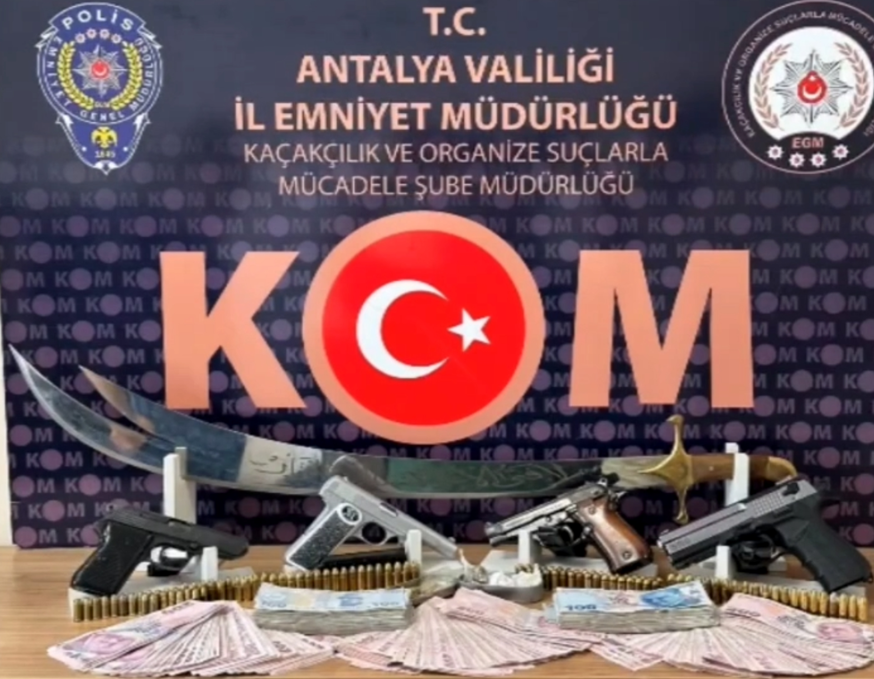 'Tatarlar' suç örgütüne operasyon; 12 gözaltı