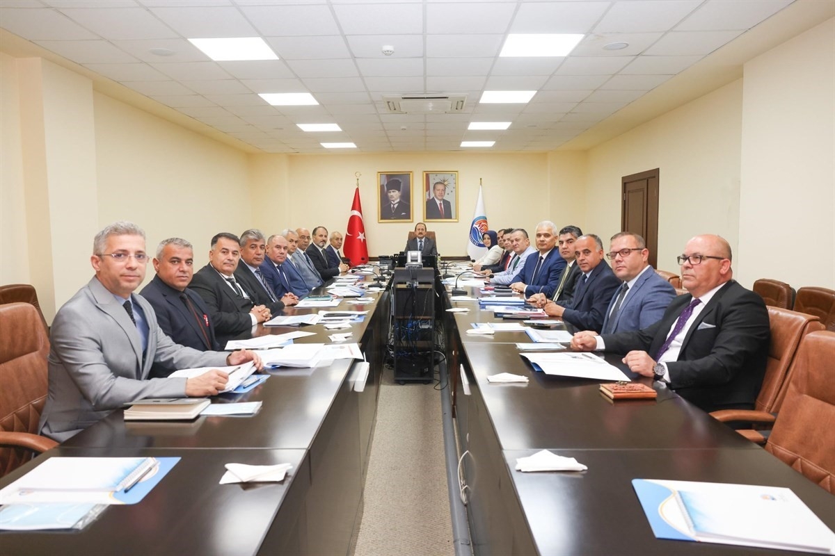Vali Pehlivan: "Standartlarımızı iyi yerlere getirdik"