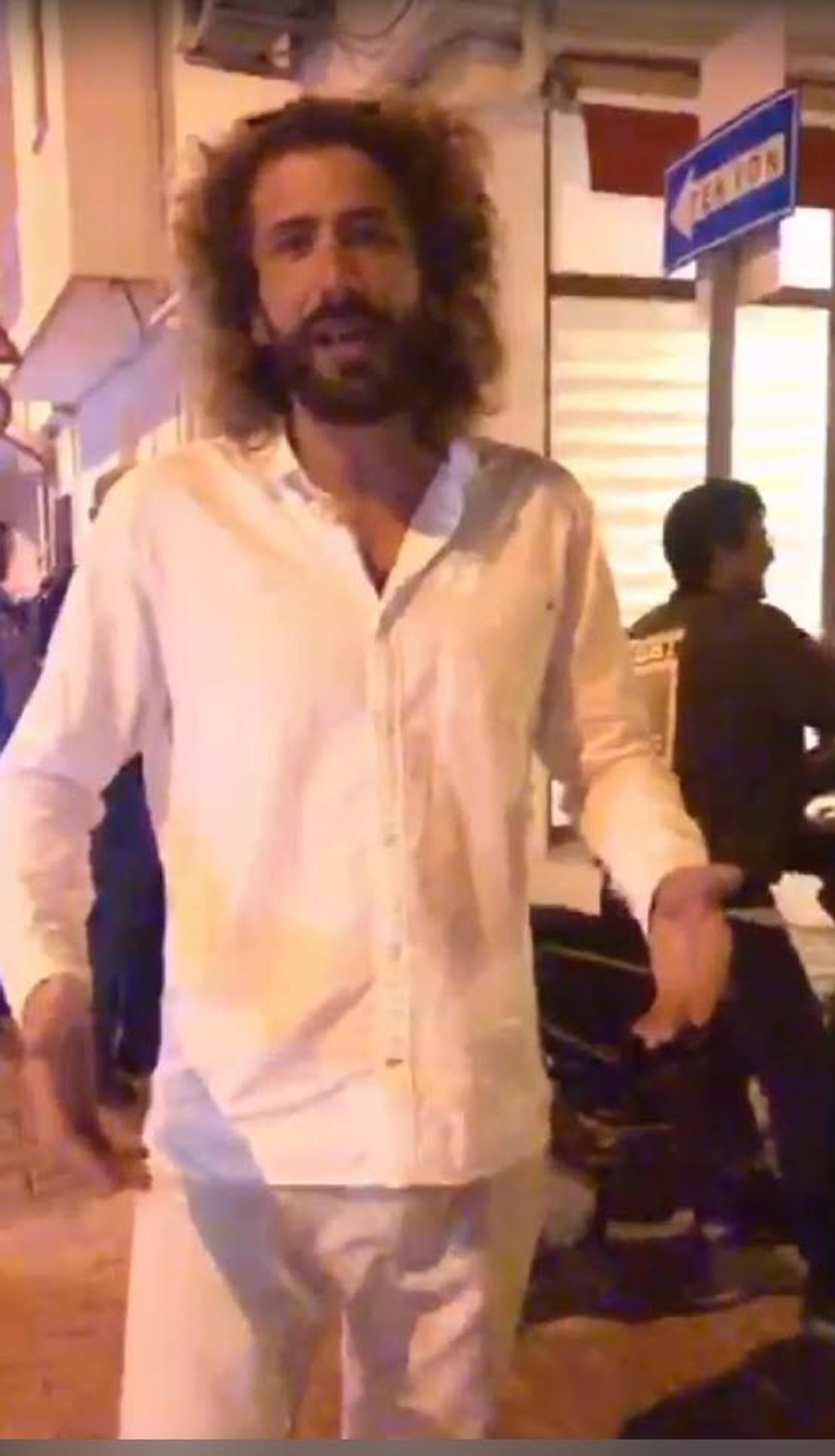 Yeni muhtardan DJ'li partili kutlama