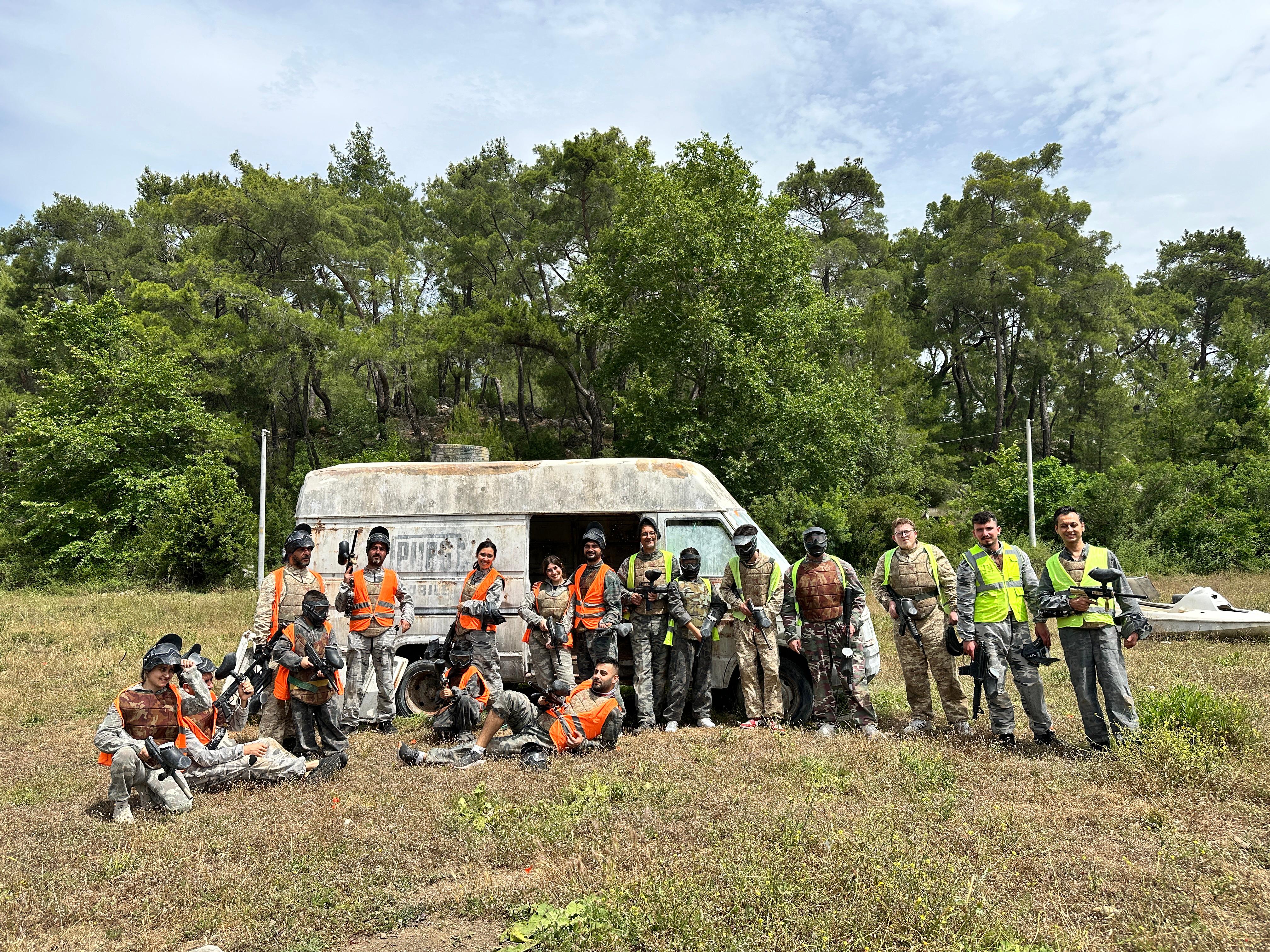 Antalya Magic Moto üyeleri, Paintball Etkinliği Düzenledi