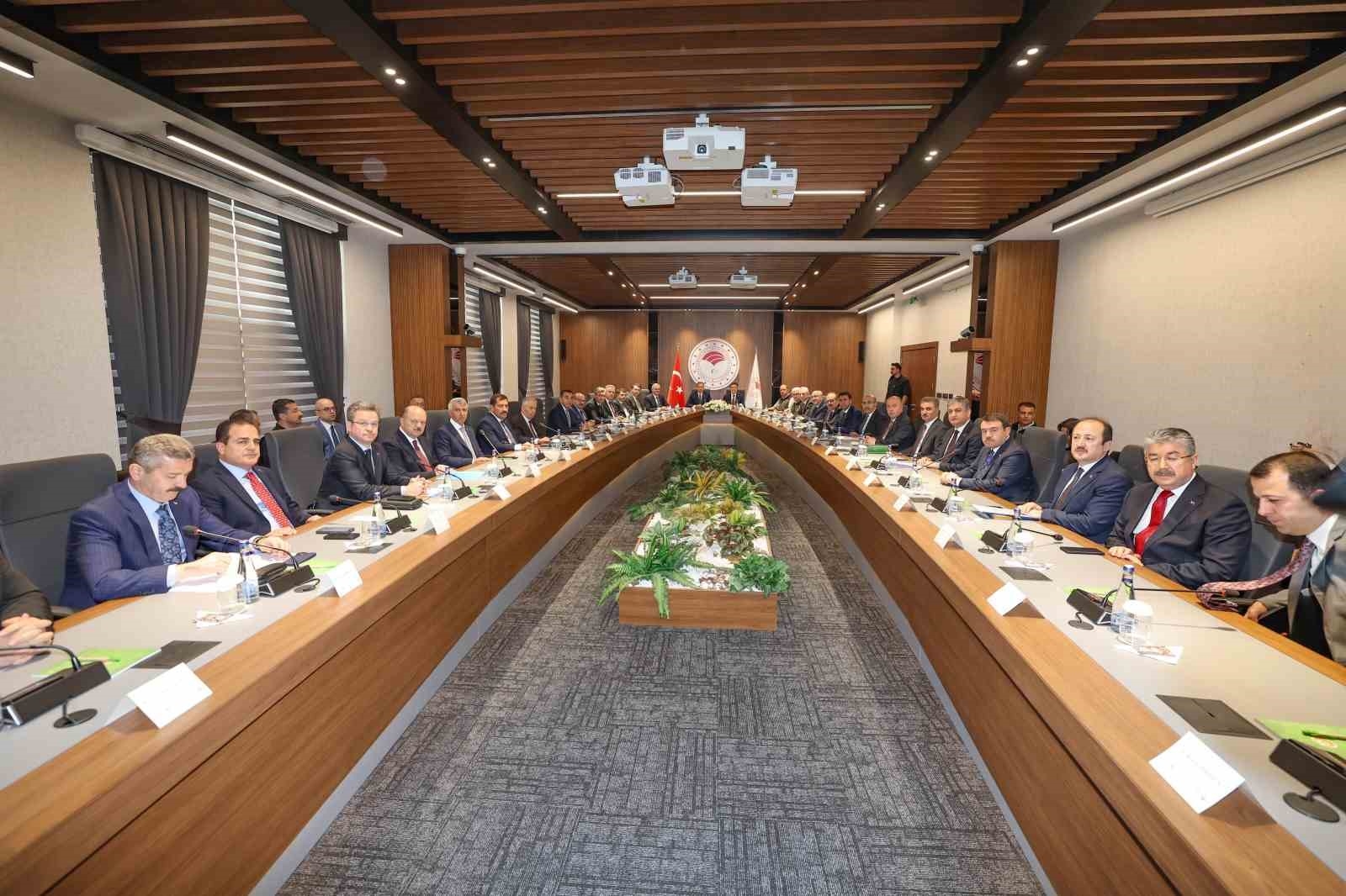 2 Bakan ve 23 valiyle önemli toplantı