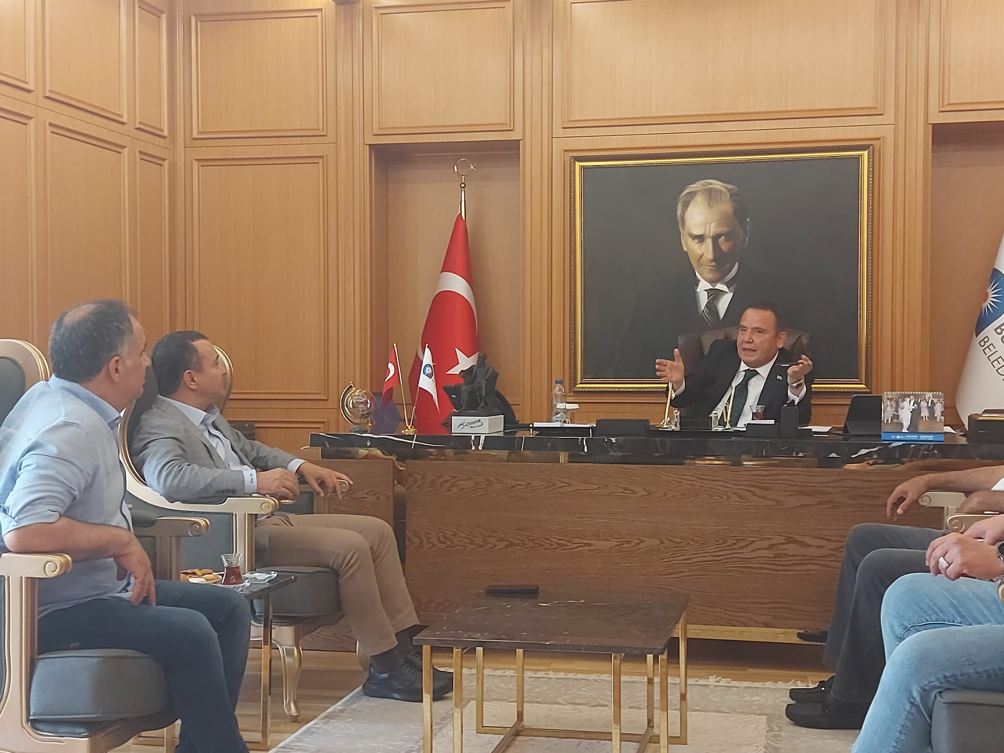 AGC'den Böcek'e Hayırlı Olsun Ziyareti: AGC Lokali Temmuz'da Açılıyor !