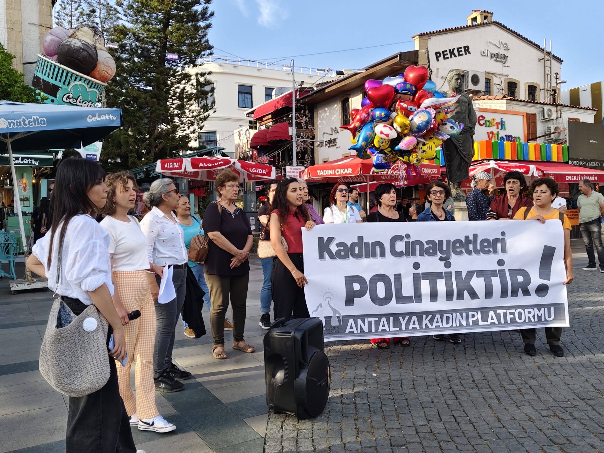 Antalya Kadın Platformu: ‘‘Hayatımızı savunmaya devam ediyoruz’’