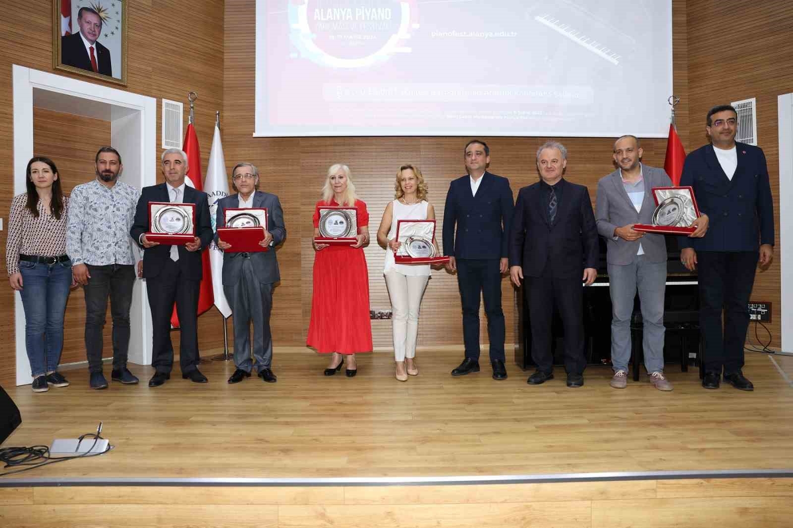 ALKÜ'de "Uluslararası Alanya Piyano Yarışması ve Festivali" sona erdi
