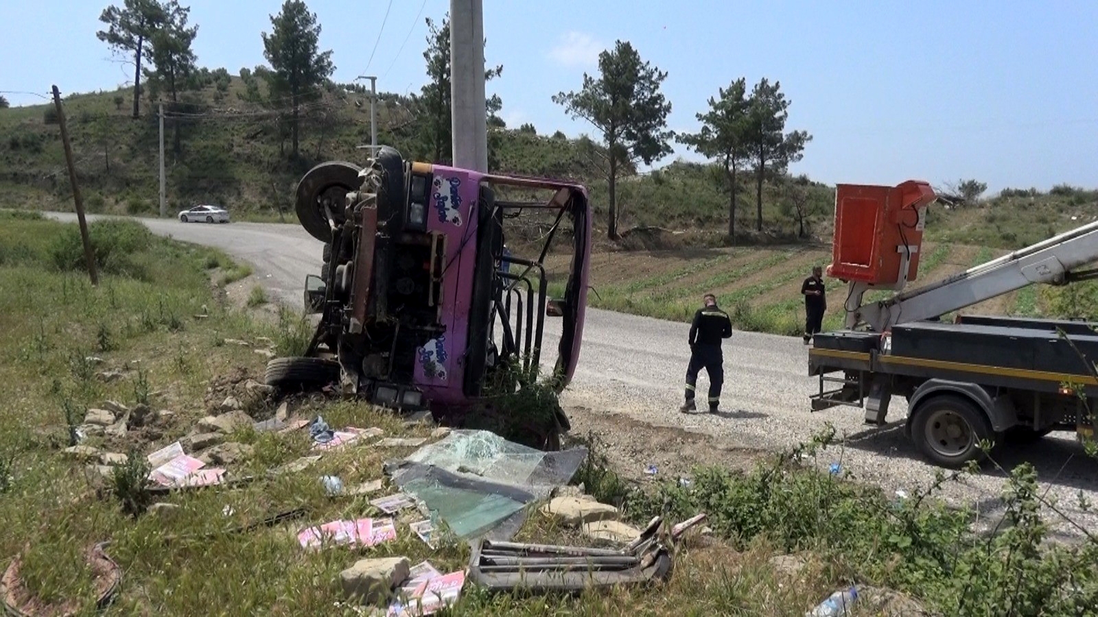 Antalya'da safari araçları çarpıştı: 13'ü turist 16 yaralı; kaza öncesi su savaşı yapıyorlarmış